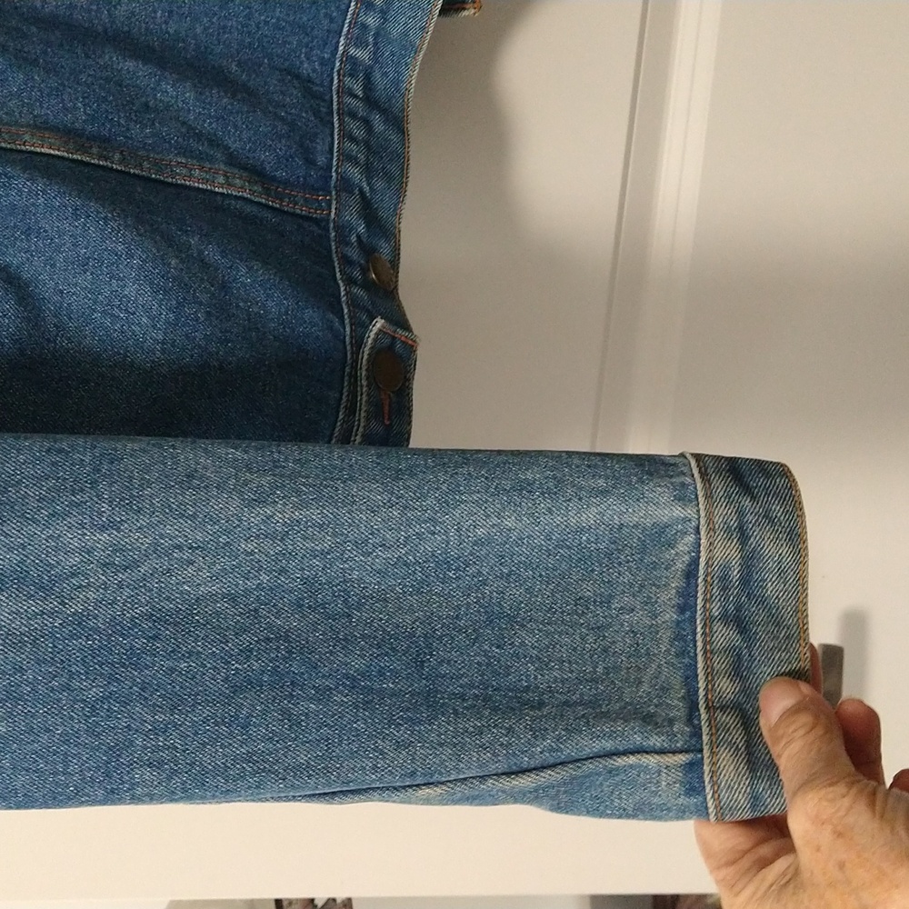 Denim jacket - Picture 3 of 4